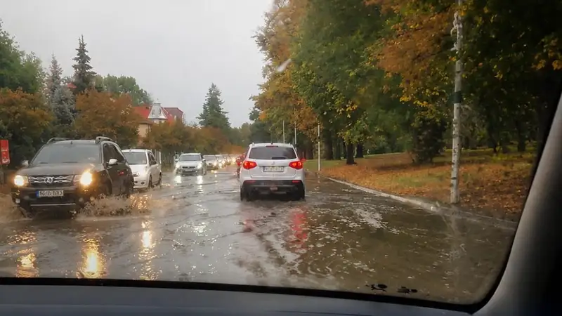 Kiadták a riasztást, ezekben a megyékben csap ma le a zivatarhullám!