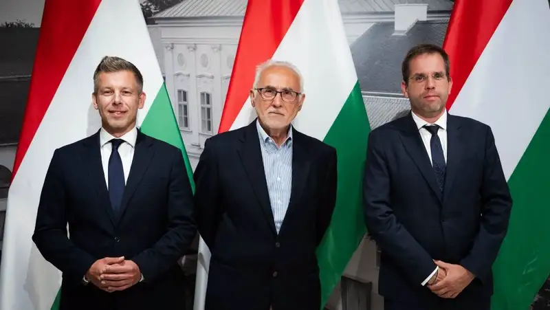 Itt a lista: Ők a három köztársasági elnök jelölt, kedden választhatják meg!