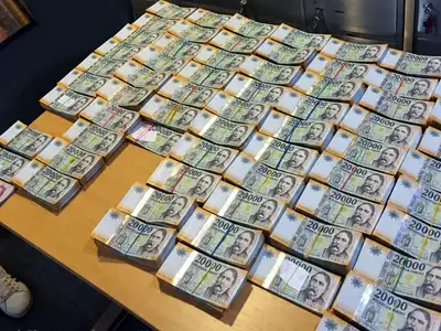 Elképesztő vagyonelkobzások: Sorra veszik zár alá a politikusok vagyonát.