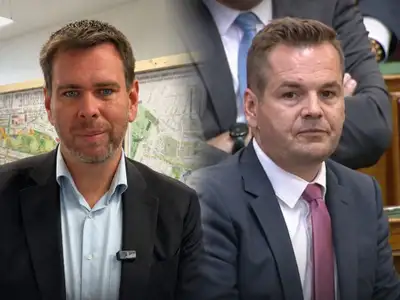 Németh Balázs kisztotta a Vitézyt, aztán a miniszter úgy helyretette, hogy a fal adta a másikat