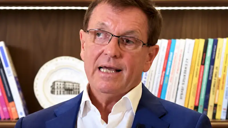 Matolcsy Györgyöt beidézték, aztán olyan történt amire senki nem számított
