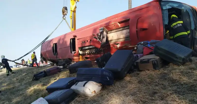 Ez okozhatta igazából az M3-as busztragédiát: elrendelték az őrizetbe vételt