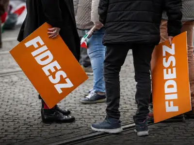 Most érkezett: Vádat emeltek a Fideszes politikus felesége ellen