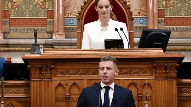 Észrevettek valami érdekeset Magyar Péter miniszterelnöki beszédében az elemzők
