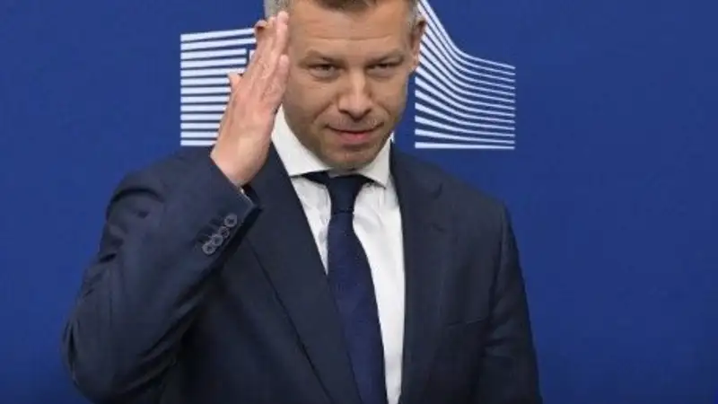 Magyar Péter kimondta a halálos ítéletet: 31-én óriási vagyonokat vesz vissza a kormány