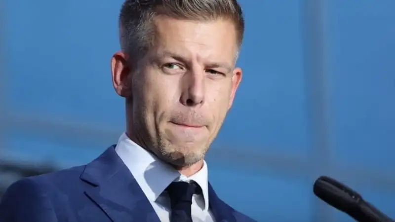 Kiderült Magyar Péter titkos szenvedélye: eddig tudta véka alá rejteni, lebukott