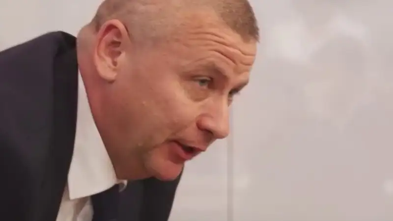 Ruszin-Szendi Romulusz kitálalt: A volt honvédelmi miniszter botrányos dolgot tett