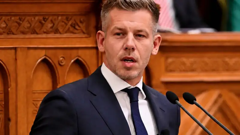 Bűncselekménnyel vádolta meg Magyar Pétert a Fidesz kommunikációs igazgatója