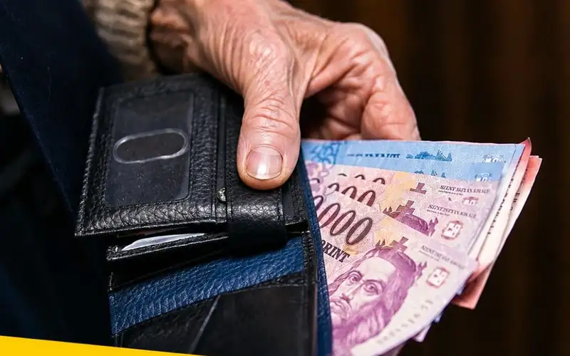 50 ezer forintos rendkívüli támogatáshoz is juthatnak a nyugdíjasok – ezek a feltételei