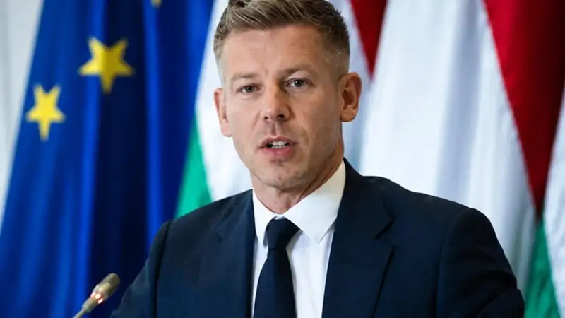 Magyar Péter váratlanul rászánta magát: ő lehet az első tiszás parlamenti képviselő, akit kirúgnak