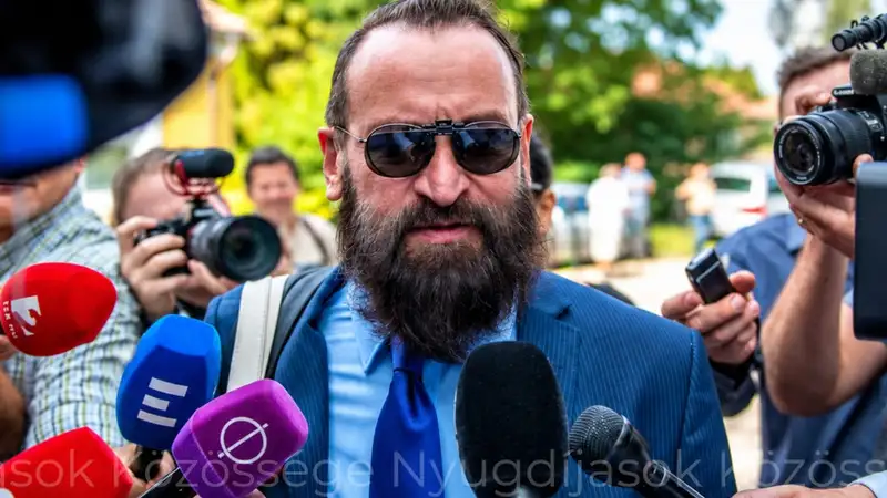 Szájer József nyugdíjba vonult, nem hiszed el mekkora nyugdíjat kaphat