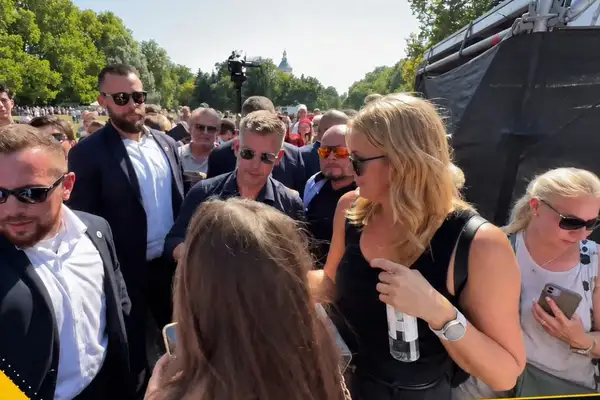 Váratlan dolog történt Magyar Péterrel a Margitszigeten