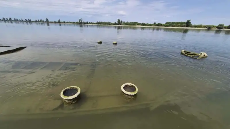 Rejtélyes hajóroncs került elő a Duna rekordalacsony vízállása miatt, a története remisztő