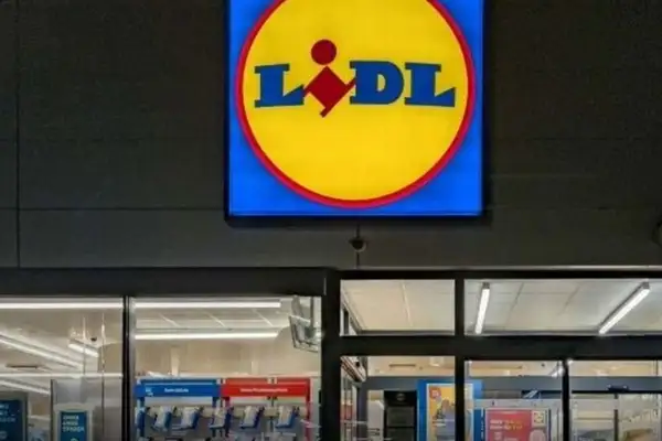 Elege lett a Lidlnek: automatikusan blokkolnak, ha ezt teszed a boltban