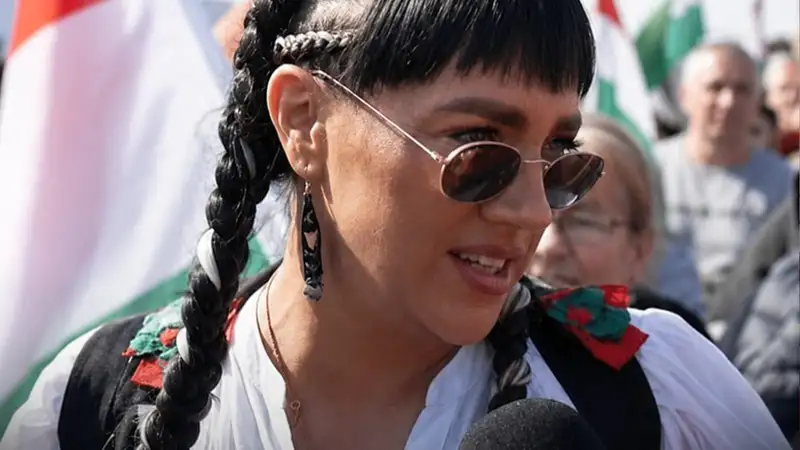 Tóth Gabi ellen durva dolog indult, ez már súlyos ügy