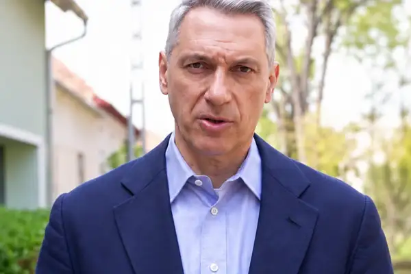 Eldobta Lázár Jánost a Fidesz? Elvitetik vele a balhét?