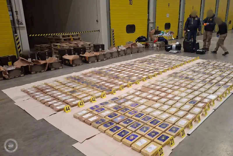 Minden idők legnagyobb magyar kokainfogása: 522 kiló drogot találtak a rendőrök Csepelen