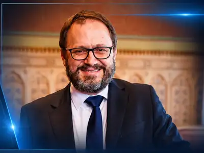 Kármán András megszólalt a 13. és a 14 havi nyugdíjról, hatalmas örömhír érkezett
