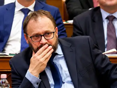 Megszólalt a pénzügyminiszter: Eldőlt a novemberi emelt nyugdíj sorsa