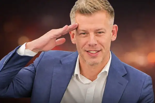 A külföldi lapok olyat írtak Magyar Péterről, amit magyar miniszterelnökről még soha