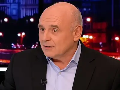 Rónai Egon olyan kérdéseket tett fel Orbánról, hogy félbe kellett szakítani az interjút