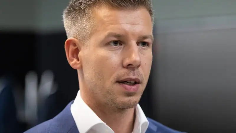 Magyar Péter titkos neveket akar nyilvánosságra hozni, ebbe az egész ország beleremeghet