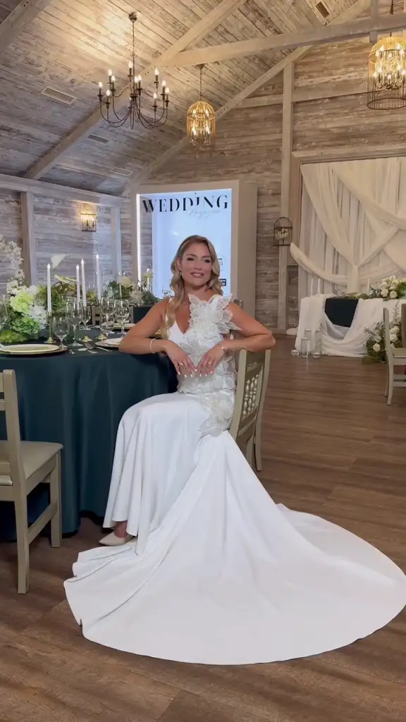 Özönlenek a gratulációk: Gyönyörű menyasszony volt Balogh Edina Szabó Simon mellett
