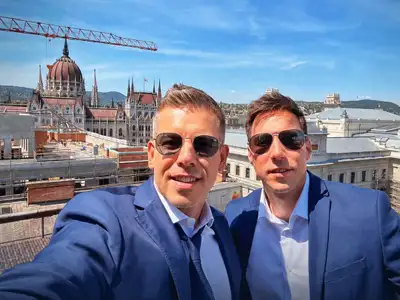 Hihetetlen dolog történik a magyar politikában, Európában egyedüllálló ami történik