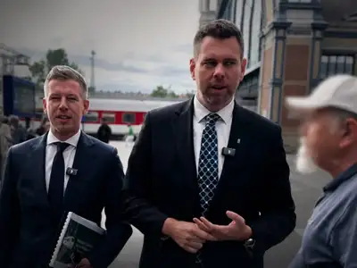 Máris az ügyészségnél a Magyar Pétert leköpő férfi ügye – akár súlyosabb bűncselekmény is lehet belőle