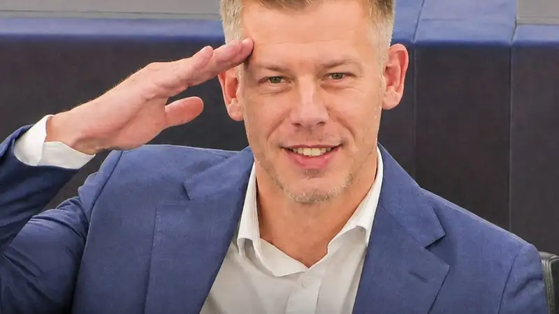 Magyar Péter bejelentette: Itt az utolsó szög a Fidesz koporsójába, ezzel vége