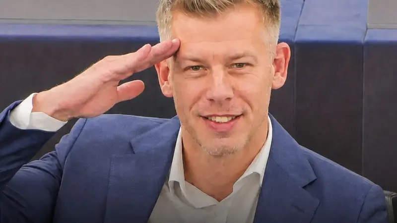 Magyar Péternek ledobta a bombát: még erre az évre van egy jó híre a nyugdíjasoknak