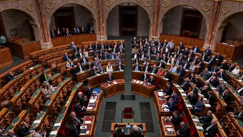 Lemondott egy újabb Fideszes képviselő a parlamentben