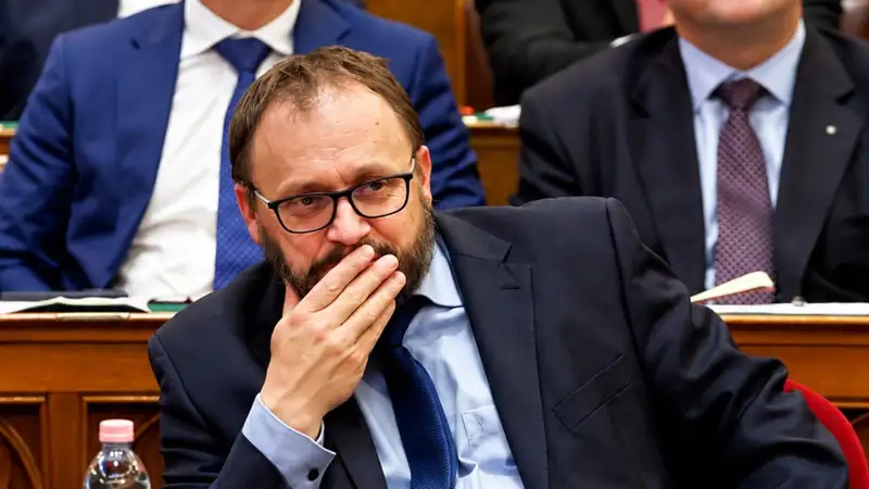 Megszólalt a pénzügyminiszter: Eldőlt a novemberi emelt nyugdíj sorsa