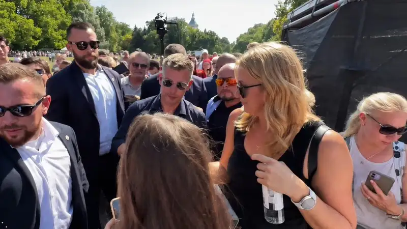 Váratlan dolog történt Magyar Péterrel a Margitszigeten