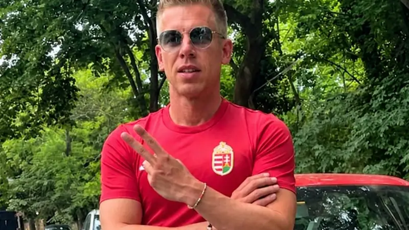 Magyar Pétert választották a legdögösebb politikusnak