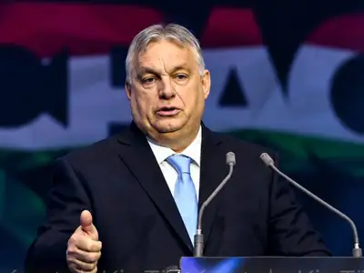 Most jött: Rajtaütés volt a Fidesz-közeli szervezetnél, nagy erőkkel vonultak ki a nyomozók