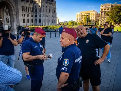 Hatalmas balhé lett a Magyar Péter döntése elleni tüntetésen