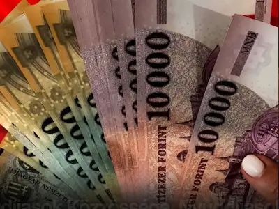 Jövő hétfőn jöhet a pénz: augusztus 24-én több támogatást is jóváírnak a családoknak